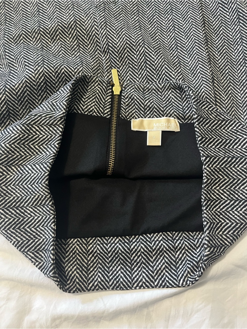 Michael Kors pencil skirt - - Picture 4 of 4